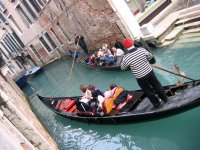 Gondole sur un canal